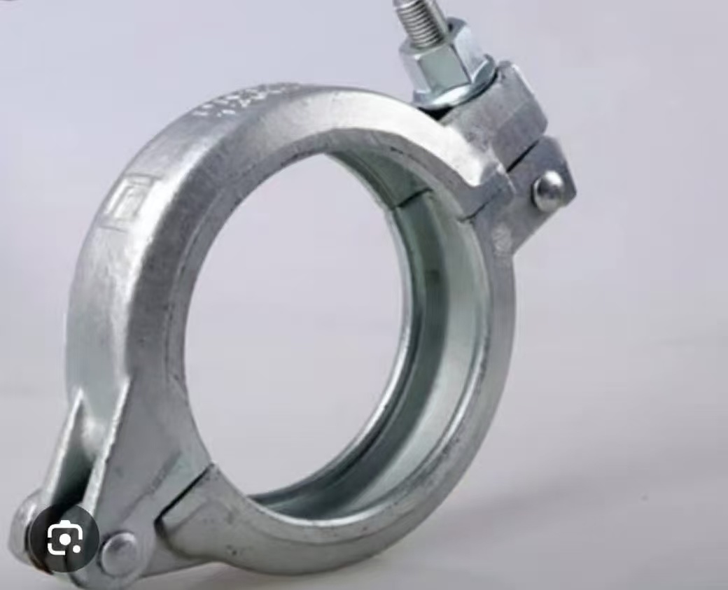Cast steel pipe clamp for concrete pump parts
